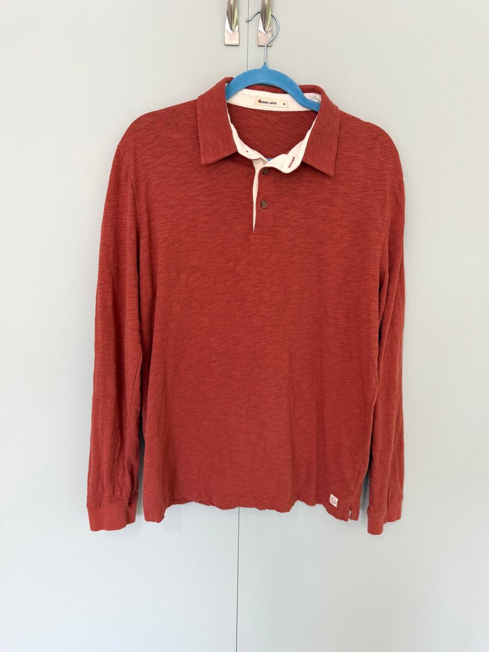 MARINE LAYER Men's Long Sleeve Cotton Polo in Burnt Orange 17298